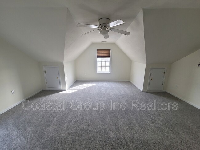 Building Photo - 620 Annaka Loop