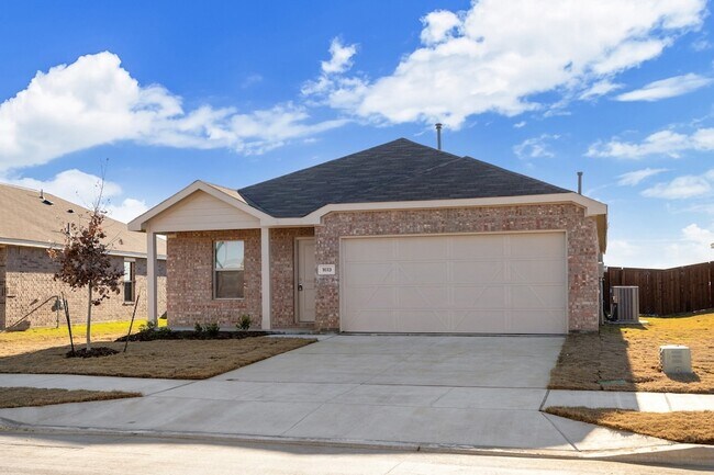 Building Photo - 2809 Ozark Cir