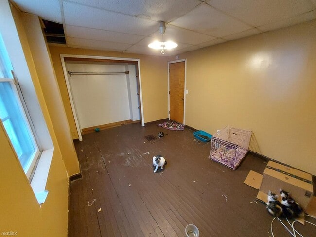 Building Photo - 3 br, 1 bath House - 181 Canal Street 1
