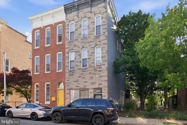 Building Photo - 1412 Light St