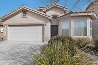 Building Photo - Montano Unser NW 3/4 bedroom 2/bath 2/Car garage