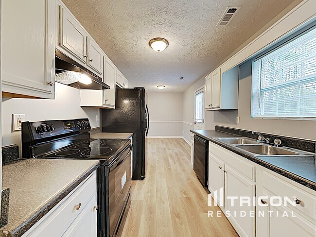 Building Photo - 15 Mabry Pl Ct