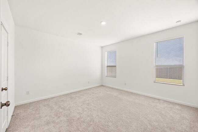 Building Photo - 16507 Mesquite Fld Dr