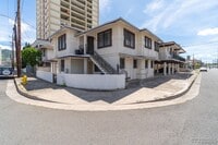 Building Photo - Conveniently Located Moi'ili'ili Apt. near...