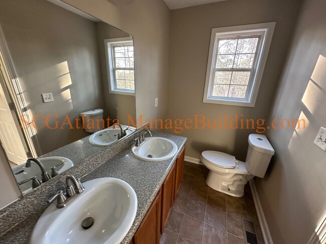 Building Photo - 100 Corn Crib Ct