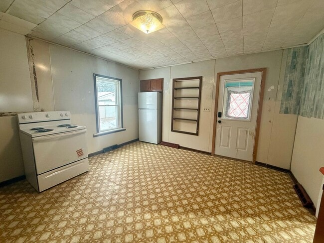 Building Photo - 3 Bed 1 Bath Single Family Home in White Lake - Move-In Special: HALF OFF DEPOSIT!