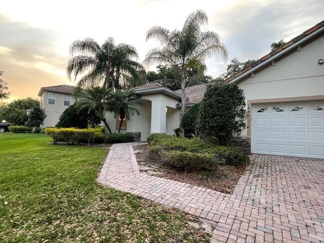 Building Photo - Bella Lago-Pool Home-1441 Beacon Dr Kissim...