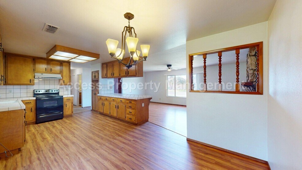 Building Photo - 20310 Coral Cir