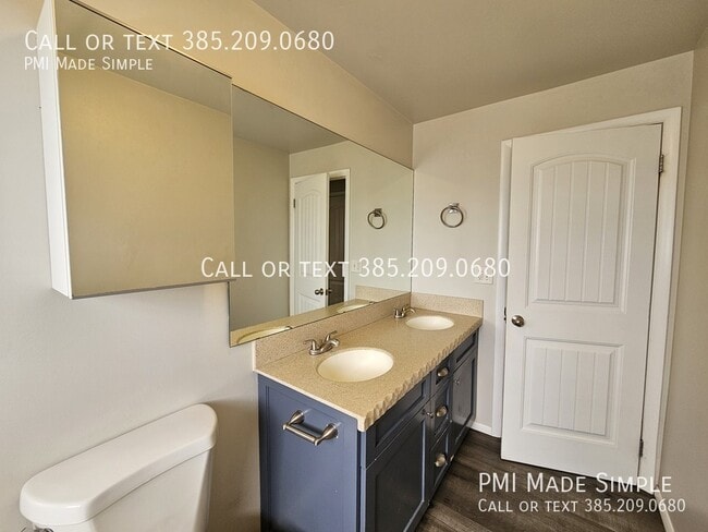 Building Photo - 260 S 400 E