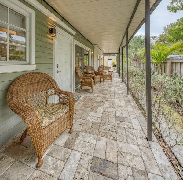 Building Photo - 216 S Ocean Blvd