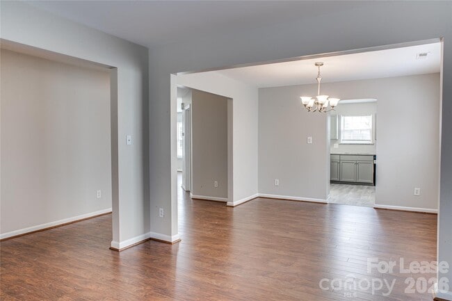 Building Photo - 2035 Speedwell Ct