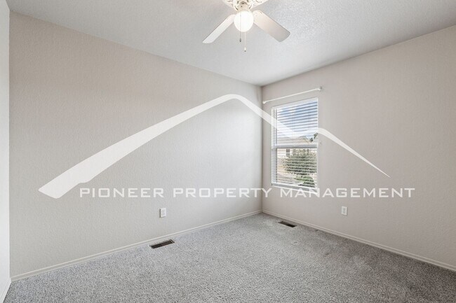 Building Photo - 7604 Firehawk Ln