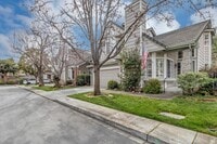 Building Photo - 302 Tadley Ct