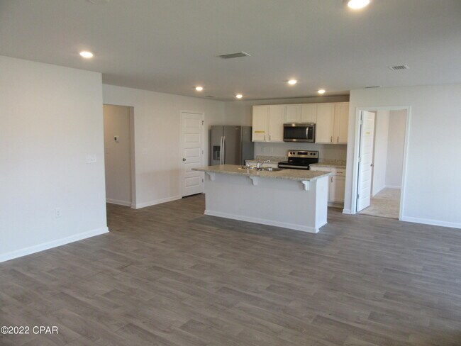 Building Photo - 4015 Pioneer Ln.