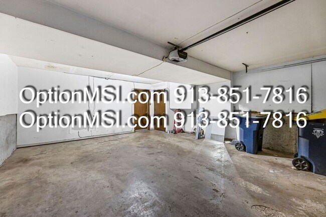 Building Photo - 1/2 month free if moved in by 2/28!! A great place to call home!!