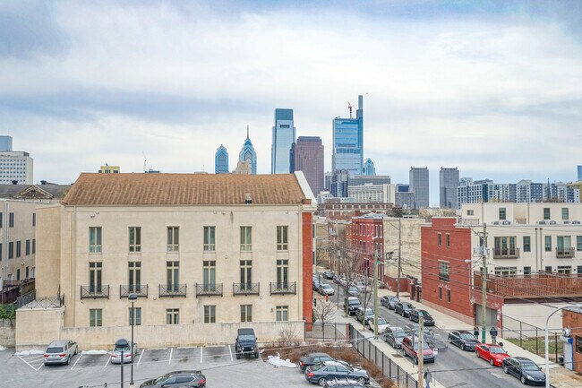 Building Photo - 1533 Fairmount Ave