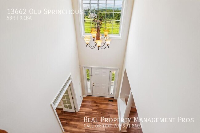 Building Photo - 13662 Old Springhouse Ct