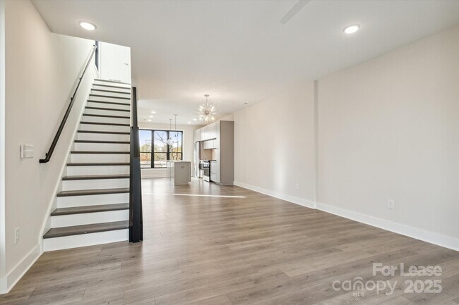 Building Photo - 4528 Radler Ct