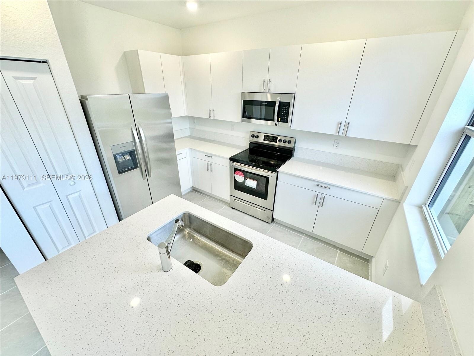 Building Photo - 16213 SW 288th Ter