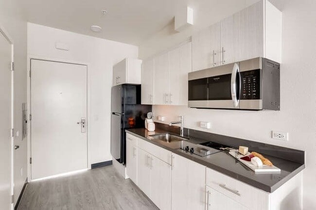 Floorplan - 4252 Crenshaw