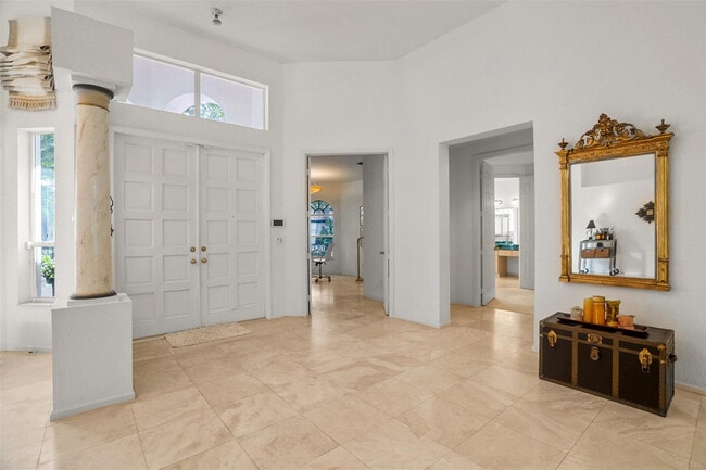 Building Photo - 1012 SW 156th Ave