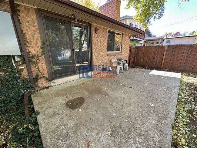 Building Photo - 2953 S Verbena Way