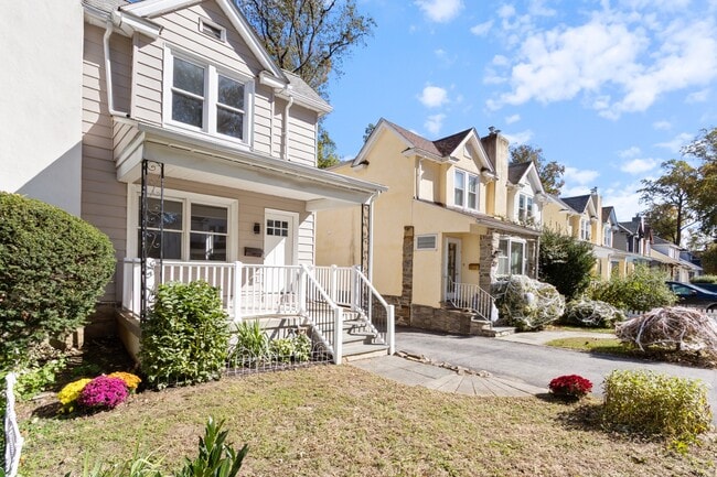 Building Photo - 521 Homewood Ave