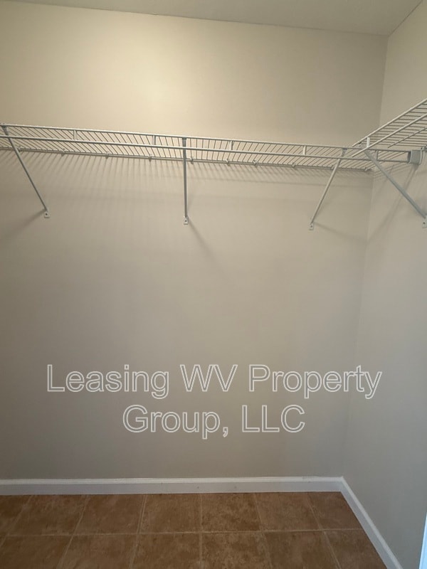 Building Photo - 29 Christian Ct