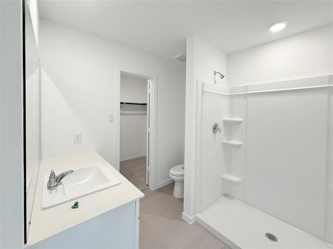 Building Photo - 6818 Eastern Cottonwood Ln