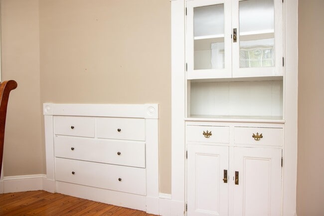 Building Photo - 37 Main Rd N