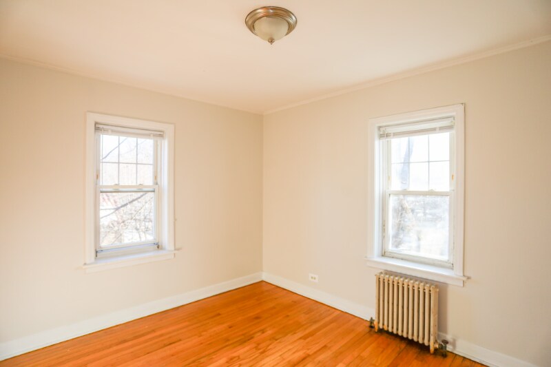 Building Photo - 1217 Harvard Terrace