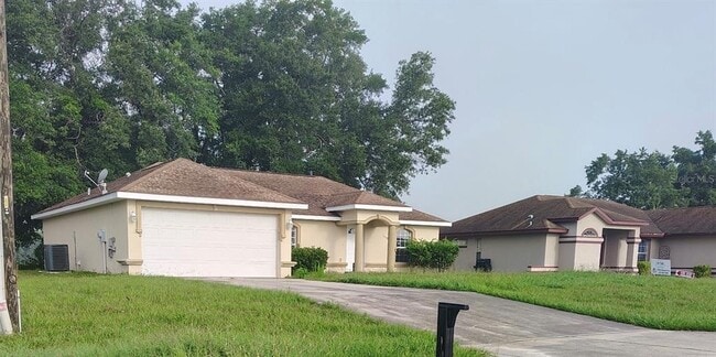 Building Photo - 13700 SW 48th Ct
