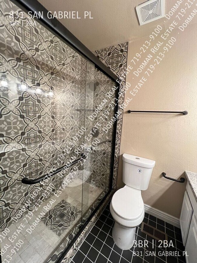 Building Photo - 831 San Gabriel Pl