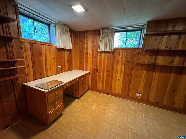 Building Photo - 126 Azalea Dr