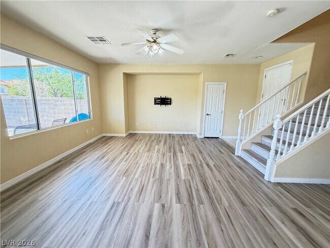 Building Photo - 5360 Cielo Oro St
