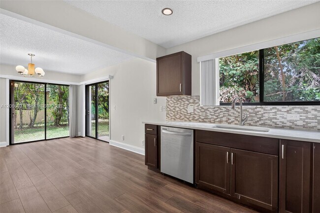 Building Photo - 587 NW 38th Ave