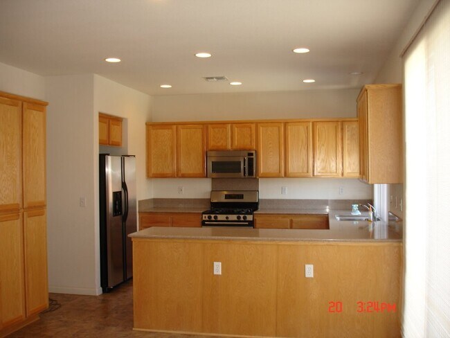 Building Photo - 2519 Withrow Ln