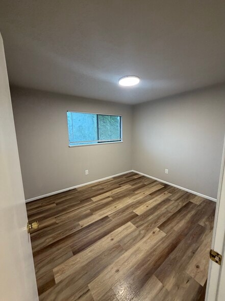 Building Photo - 2 Burdick Pl