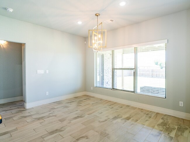 Building Photo - 1671 Sunrise Cir
