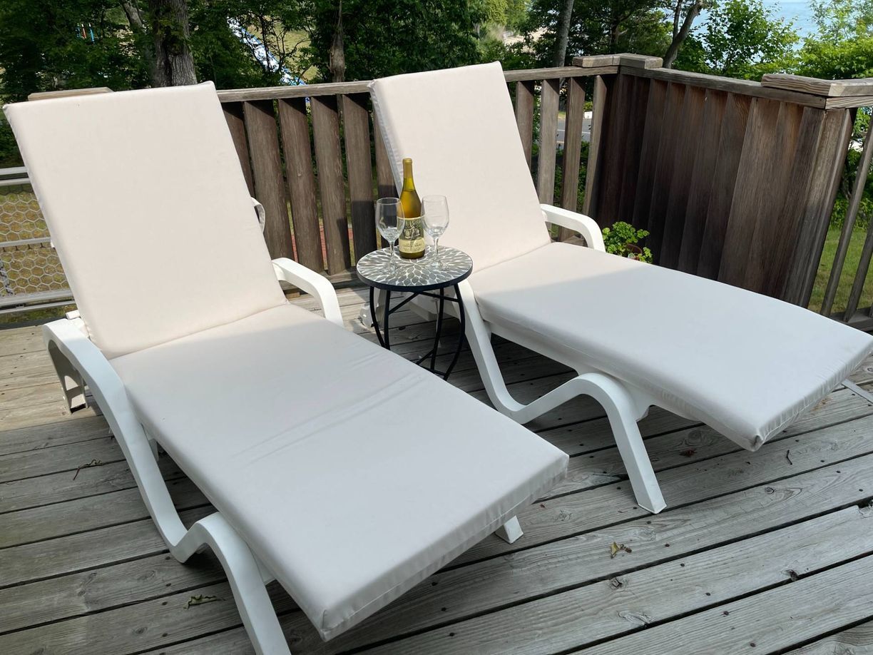 Building Photo - 91 Shore Rd