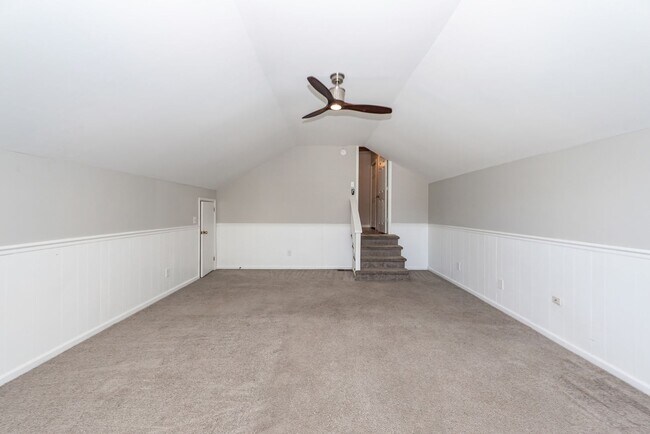Building Photo - 176 Ponderosa Dr