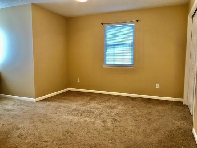 Building Photo - 3400 Zephyr Dr