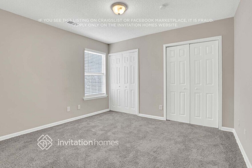 Building Photo - 562 Grandview Cir