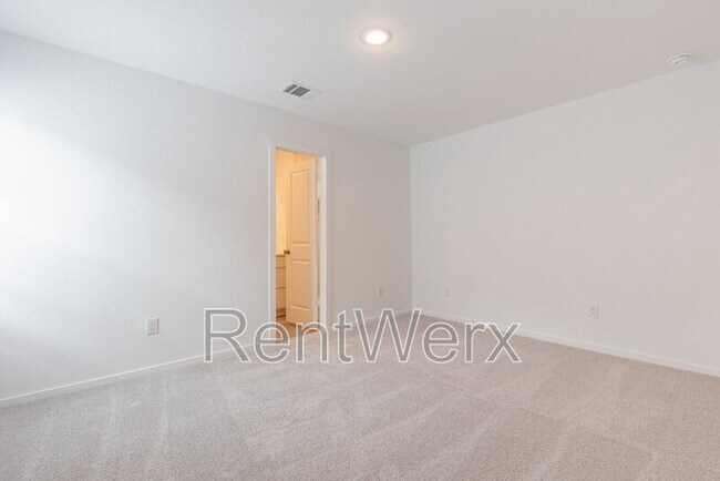 Building Photo - 6749 Marble Rdg