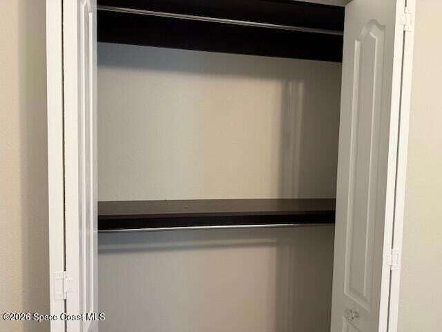 Building Photo - 940 Bear Lake Dr