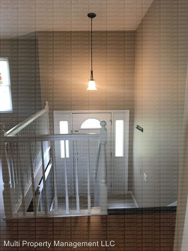Building Photo - 3 br, 2.5 bath House - 5606 Tylersville Road,