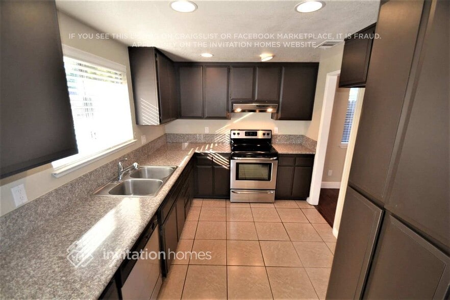 Building Photo - 8264 Florintown Way
