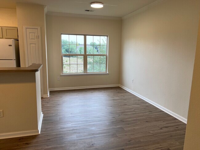 Building Photo - 5620 Fossil Creek Pky