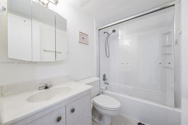 Building Photo - 1980 S Ocean Dr