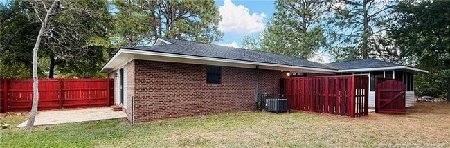 Building Photo - 6809 Timbercroft Ln